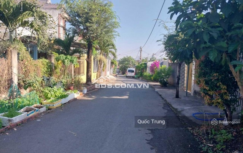 Sang nhượng rất gấp lô đất mặt tiền đường ĐT 821, xã Lộc Giang, huyện Đức Hòa, tỉnh Long An